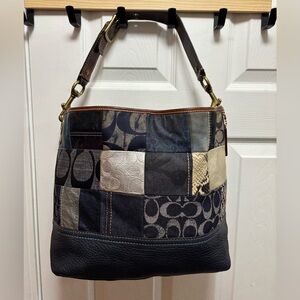 Coach VINTAGE B063-10003 Indigo Denim Blue Patchwork Hobo Tote in EUC